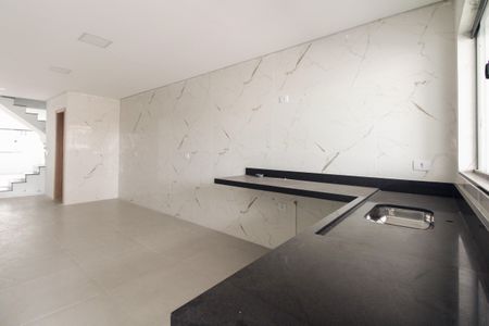 Casa à venda com 205m², 3 quartos e 4 vagas Casa à venda com 205m², 3 quartos e 4 vagasCozinha