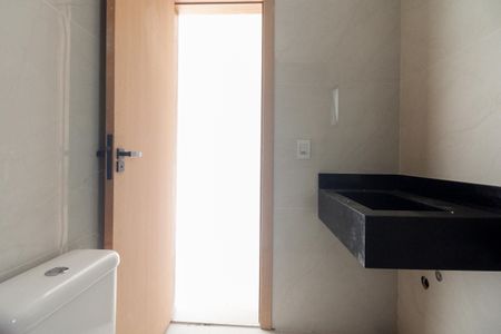 Casa à venda com 205m², 3 quartos e 4 vagas Casa à venda com 205m², 3 quartos e 4 vagasBanheiro Suíte 3