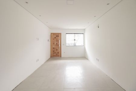 Casa à venda com 205m², 3 quartos e 4 vagas Casa à venda com 205m², 3 quartos e 4 vagasSala