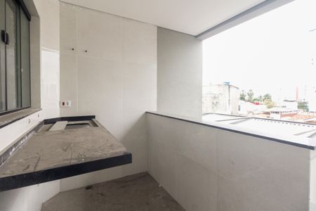 Casa à venda com 205m², 3 quartos e 4 vagas Casa à venda com 205m², 3 quartos e 4 vagasÁrea de Serviço