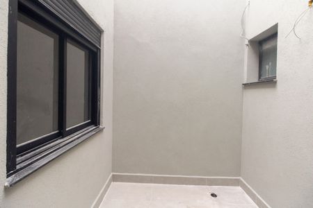 Casa à venda com 205m², 3 quartos e 4 vagas Casa à venda com 205m², 3 quartos e 4 vagasJardim de Inverno