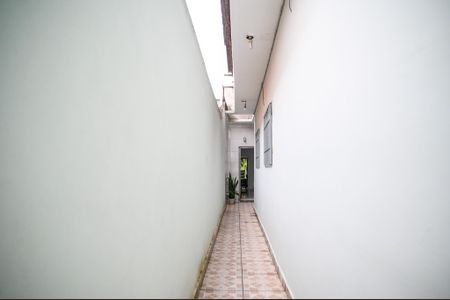 Casa à venda com 200m², 3 quartos e 1 vagaEntrada Corredor Externo