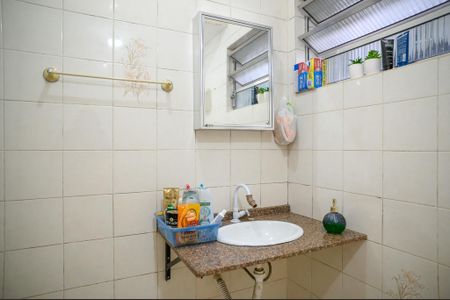 Casa à venda com 200m², 3 quartos e 1 vagaBanheiro Social