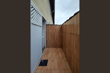 Casa de condomínio para alugar com 63m², 2 quartos e 1 vagaQuintal