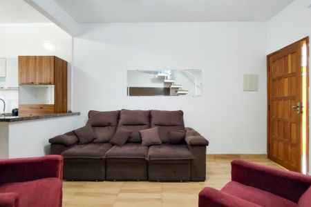 Casa de condomínio para alugar com 63m², 2 quartos e 1 vagaSala