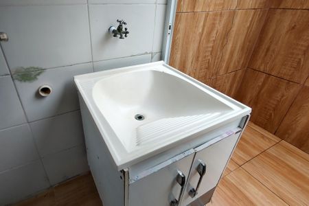 Casa de condomínio para alugar com 63m², 2 quartos e 1 vagaÁrea de Serviço