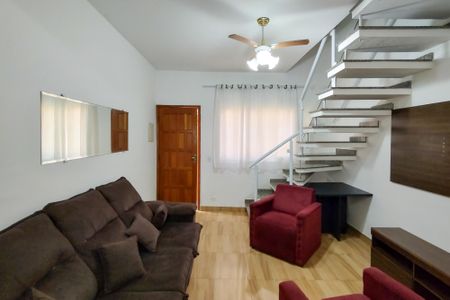 Casa de condomínio para alugar com 63m², 2 quartos e 1 vagaSala