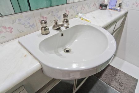 Apartamento à venda com 164m², 2 quartos e 1 vaga Apartamento à venda com 164m², 2 quartos e 1 vagaBanheiro