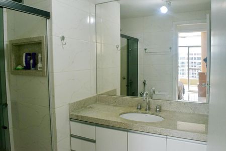 Apartamento à venda com 70m², 2 quartos e 1 vagaBanheiro da Suíte