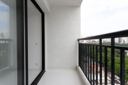 Apartamento para alugar com 32m², 1 quarto e sem vaga Apartamento para alugar com 32m², 1 quarto e sem vagaVaranda