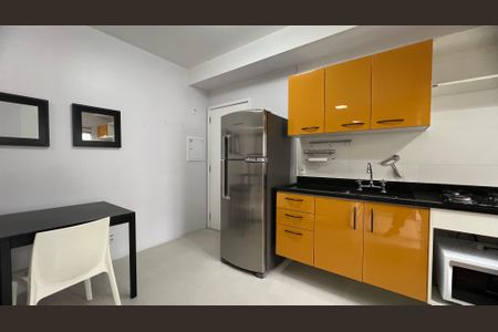 Studio para alugar com 38m², 1 quarto e 1 vaga Studio para alugar com 38m², 1 quarto e 1 vagaCozinha