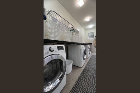 Studio para alugar com 38m², 1 quarto e 1 vaga Studio para alugar com 38m², 1 quarto e 1 vagaLavanderia