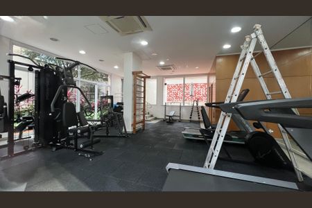 Studio para alugar com 38m², 1 quarto e 1 vaga Studio para alugar com 38m², 1 quarto e 1 vagaAcademia