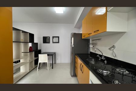 Studio para alugar com 38m², 1 quarto e 1 vaga Studio para alugar com 38m², 1 quarto e 1 vagaCozinha