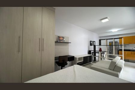 Studio para alugar com 38m², 1 quarto e 1 vaga Studio para alugar com 38m², 1 quarto e 1 vagaSuite