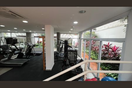 Studio para alugar com 38m², 1 quarto e 1 vaga Studio para alugar com 38m², 1 quarto e 1 vagaAcademia