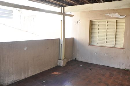 Casa à venda com 116m², 2 quartos e 1 vaga Casa à venda com 116m², 2 quartos e 1 vagaGaragem