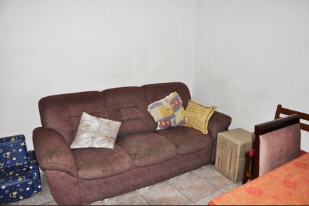 Casa à venda com 116m², 2 quartos e 1 vaga Casa à venda com 116m², 2 quartos e 1 vagaSala