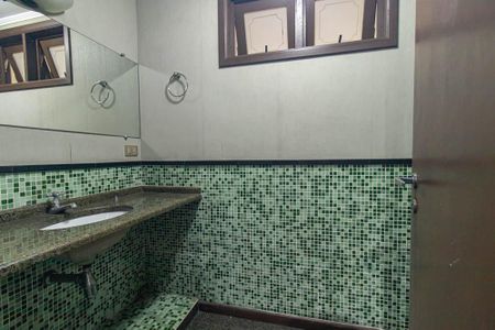 Casa para alugar com 308m², 3 quartos e 3 vagasLavabo