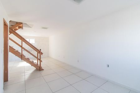 Casa de condomínio para alugar com 90m², 2 quartos e 1 vagaSala
