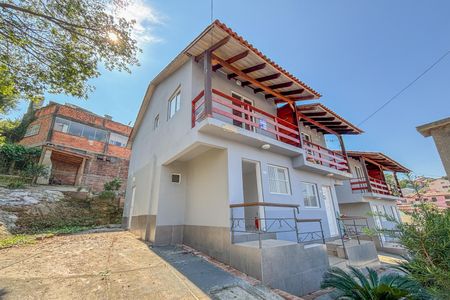 Casa de condomínio para alugar com 90m², 2 quartos e 1 vagaFachada