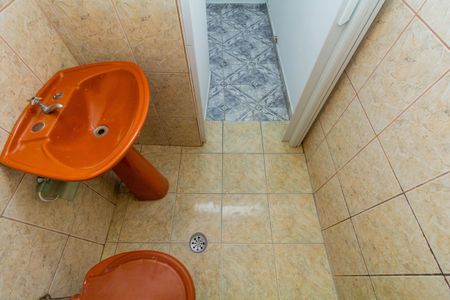 Casa para alugar com 52m², 1 quarto e sem vaga Casa para alugar com 52m², 1 quarto e sem vagaBanheiro