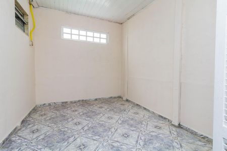 Casa para alugar com 52m², 1 quarto e sem vaga Casa para alugar com 52m², 1 quarto e sem vagaSala