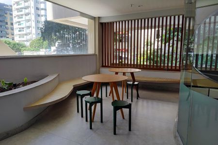 Apartamento à venda com 144m², 4 quartos e 2 vagasÁrea comum