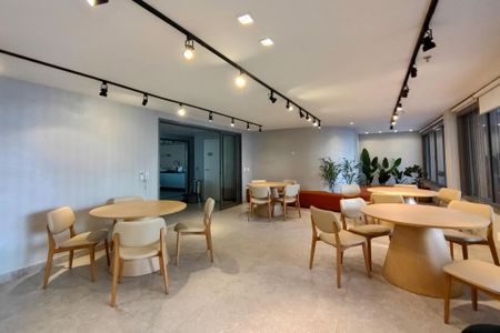 Apartamento à venda com 144m², 4 quartos e 2 vagasÁrea comum - Salão de festas