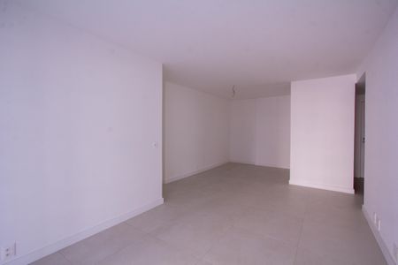 Apartamento à venda com 144m², 4 quartos e 2 vagasSala