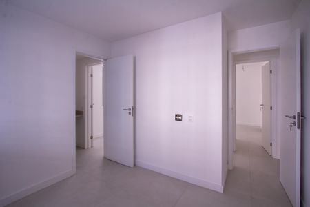 Apartamento à venda com 144m², 4 quartos e 2 vagasSuíte 1