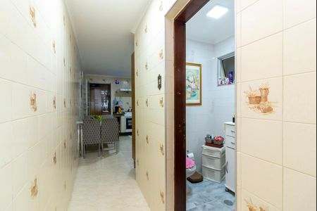 Casa à venda com 200m², 3 quartos e 1 vaga Casa à venda com 200m², 3 quartos e 1 vagaCorredor do Térreo