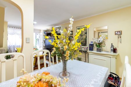 Casa à venda com 200m², 3 quartos e 1 vaga Casa à venda com 200m², 3 quartos e 1 vagaSala de Jantar