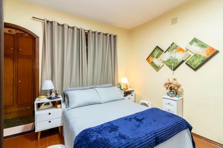 Casa à venda com 200m², 3 quartos e 1 vaga Casa à venda com 200m², 3 quartos e 1 vagaQuarto 3