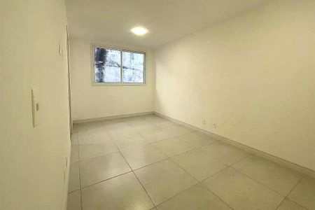 Apartamento à venda com 103m², 2 quartos e 1 vaga