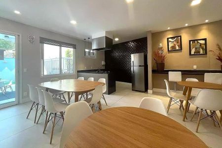 Apartamento à venda com 103m², 2 quartos e 1 vaga