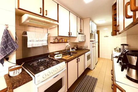 Apartamento à venda com 121m², 3 quartos e 2 vagas