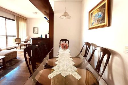 Apartamento à venda com 121m², 3 quartos e 2 vagas