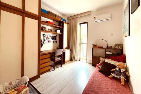 Apartamento à venda com 121m², 3 quartos e 2 vagas