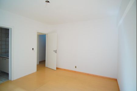 Apartamento à venda com 112m², 3 quartos e 1 vagaSuíte