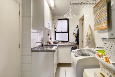 Apartamento à venda com 124m², 4 quartos e 2 vagasÁrea de Serviço