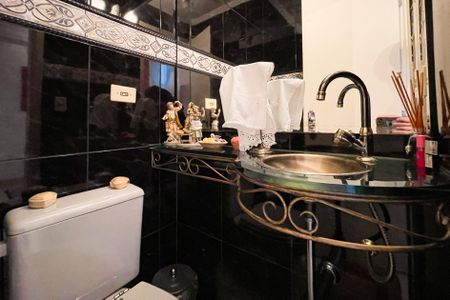 Apartamento à venda com 124m², 4 quartos e 2 vagasLavabo