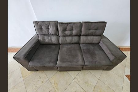 Apartamento à venda com 60m², 2 quartos e 1 vaga Apartamento à venda com 60m², 2 quartos e 1 vagaSala