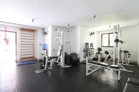 Apartamento à venda com 60m², 2 quartos e 1 vagaAcademia