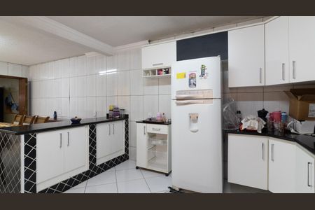 Casa à venda com 280m², 4 quartos e 2 vagasCozinha