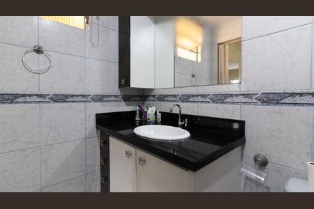 Casa à venda com 280m², 4 quartos e 2 vagasBanheiro da Suíte 1