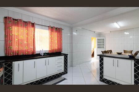 Casa à venda com 280m², 4 quartos e 2 vagasCozinha