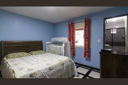 Casa à venda com 280m², 4 quartos e 2 vagasSuíte 2