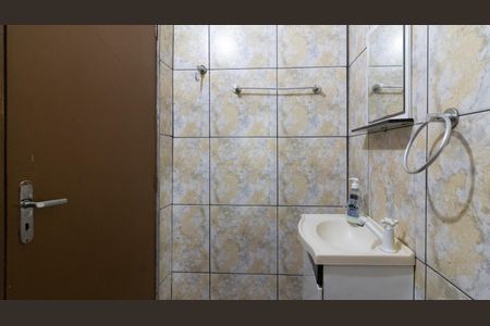 Casa à venda com 280m², 4 quartos e 2 vagasBanheiro de Serviço