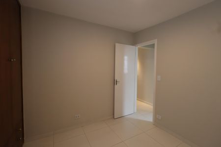 Apartamento à venda com 58m², 2 quartos e 1 vagaQuarto 2